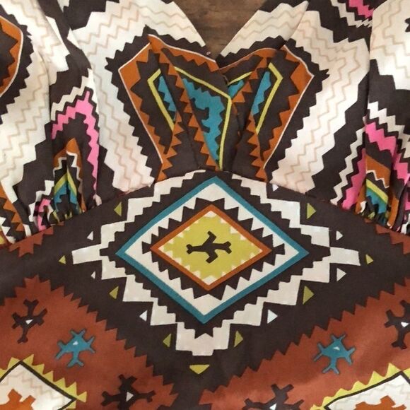 NWT Nicole Miller Tribal Boho Silk Halter Top - s - Picture 2 of 8